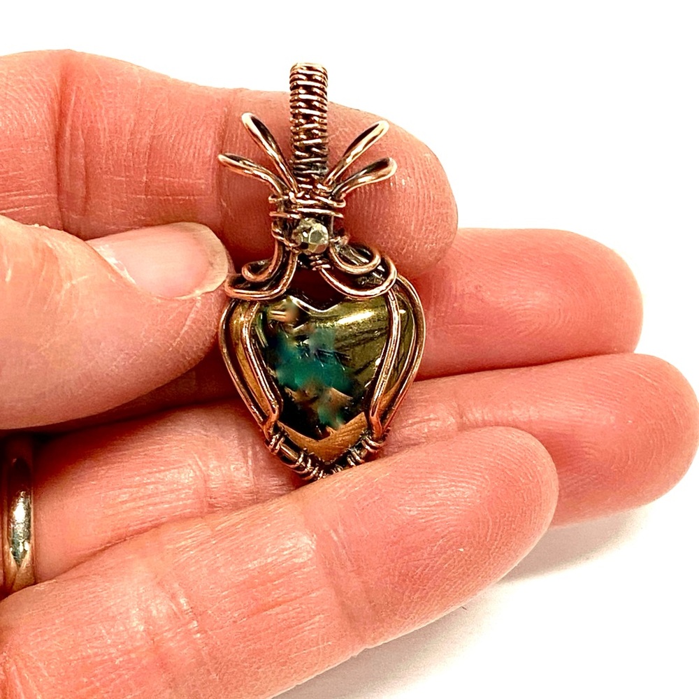 HANDCRAFTED Pyrite Heart Hand Wrapped Copper Dainty Heart, Valentines Gift Girl - Picture 3 of 10